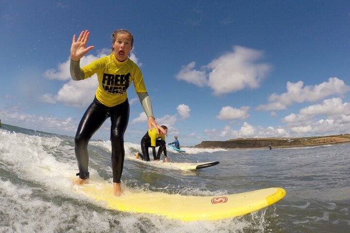 Taster Surfing Lesson in Bude - Photo 1 of 7